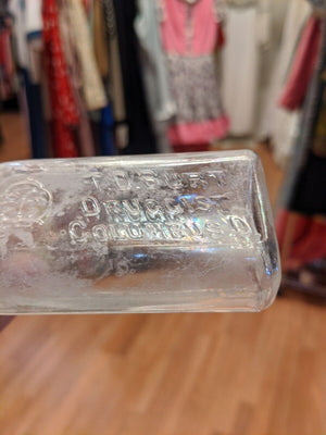 NICE DRUGGIST BOTTLE T.D. BURT COLUMBUS Ohio 1880s 1890s 