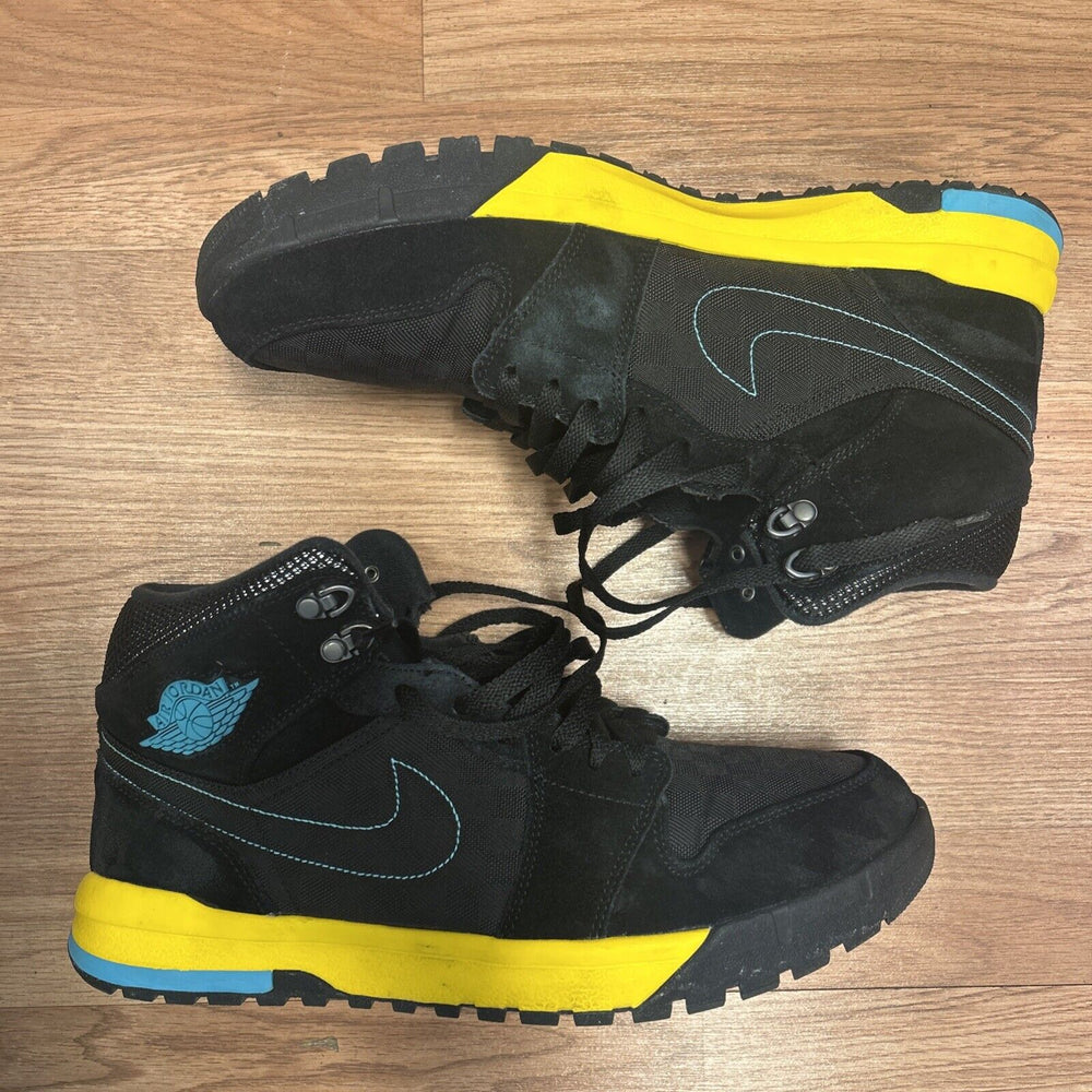 Nike Air Jordan Trail Mid High Boots Sneaker Shoes Size 13 NO BOX EUC 