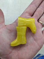 VINTAGE BARBIE SKIPPER SKOOTER MOD  YELLOW TAIWAN RUBBER RAIN BOOTS