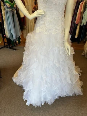 Monique Luo Wedding Dress Davids Bridal Tulle/Faux Pearl Beading sz 2- 4 Xs