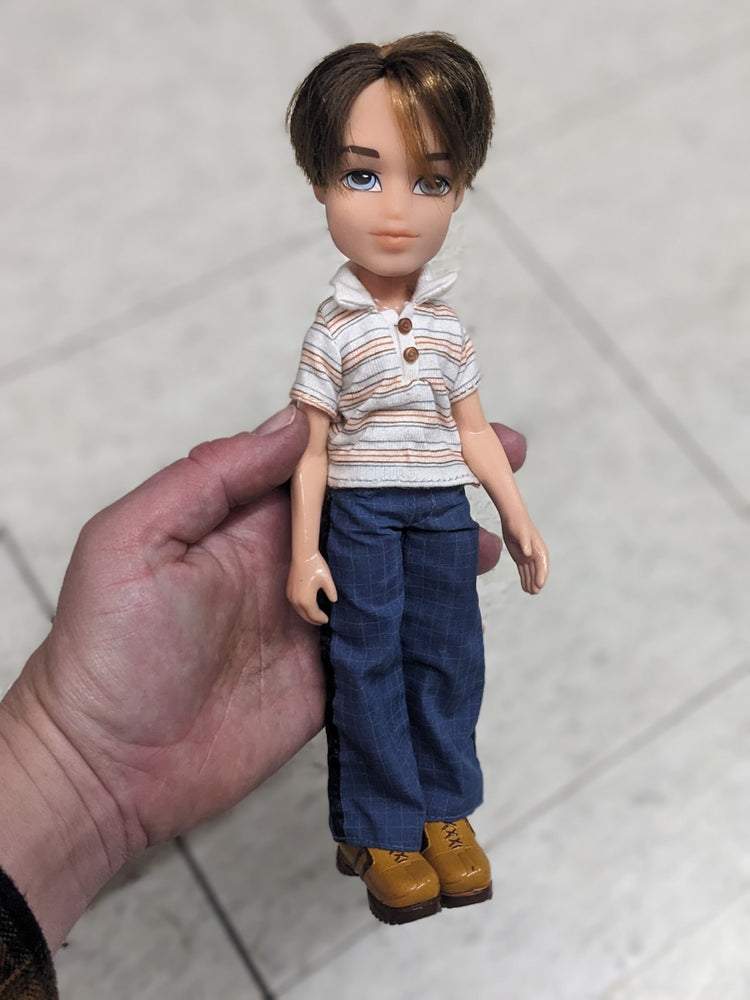 2002 Bratz Boyz Koby Step Off With Clothes