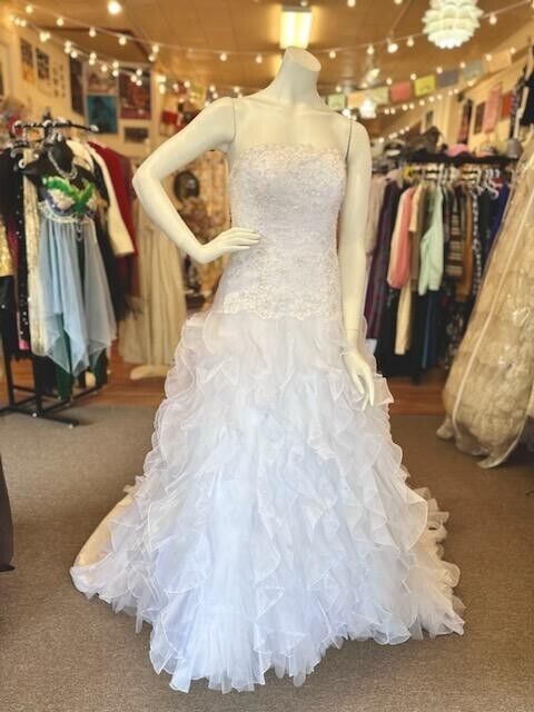 Monique Luo Wedding Dress Davids Bridal Tulle/Faux Pearl Beading sz 2- 4 Xs