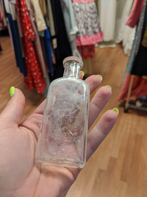NICE DRUGGIST BOTTLE T.D. BURT COLUMBUS Ohio 1880s 1890s 
