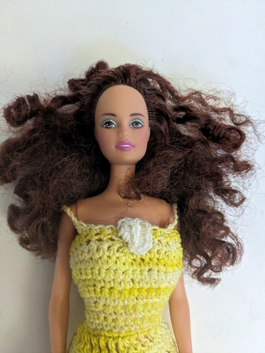 Barbie Teresa Doll Hispanic Latina Vtg Mattel 90s Curly Brown Eyes Crochet Dress
