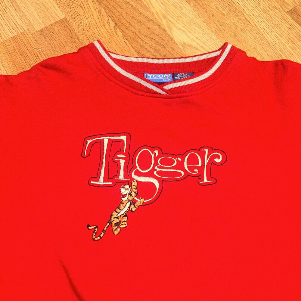 Vtg Disney Pooh Tigger Embroidered Red Crewneck Sweatshirt Size L