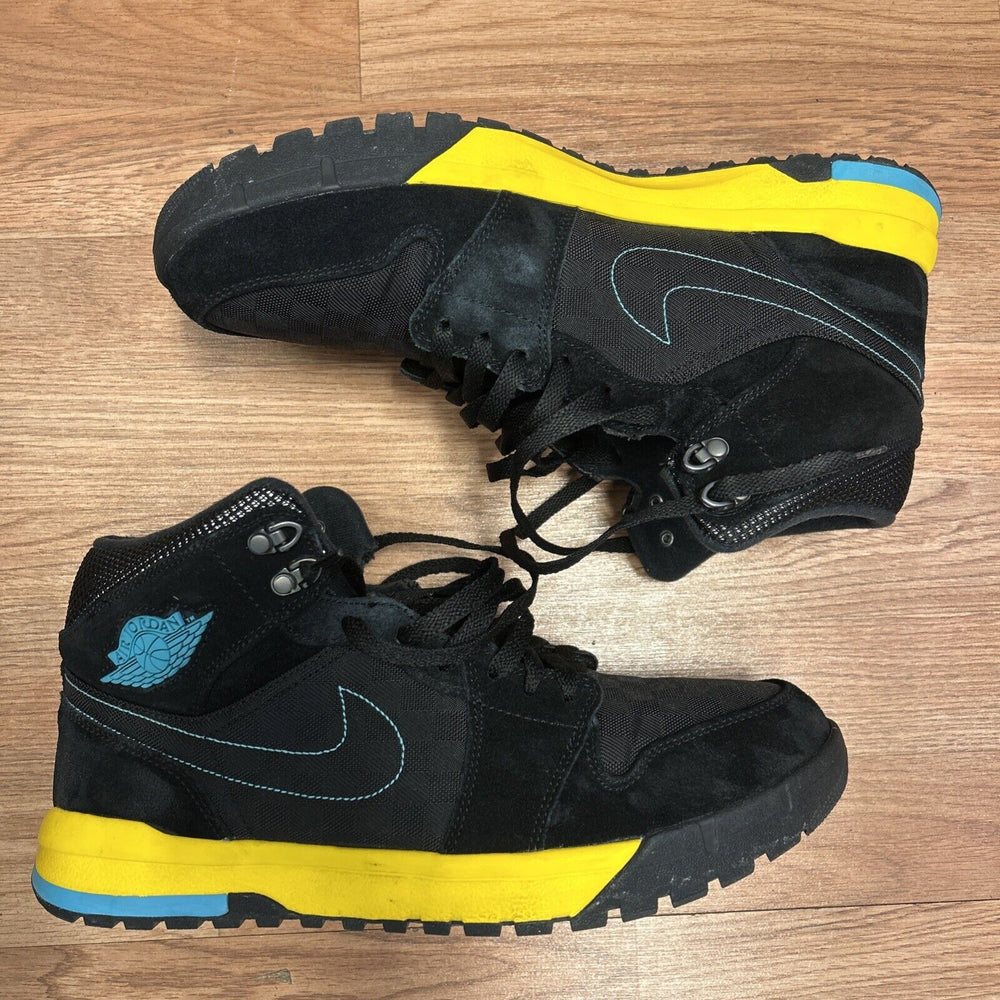 Nike Air Jordan Trail Mid High Boots Sneaker Shoes Size 13 NO BOX EUC 