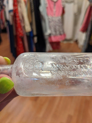 NICE DRUGGIST BOTTLE T.D. BURT COLUMBUS Ohio 1880s 1890s 