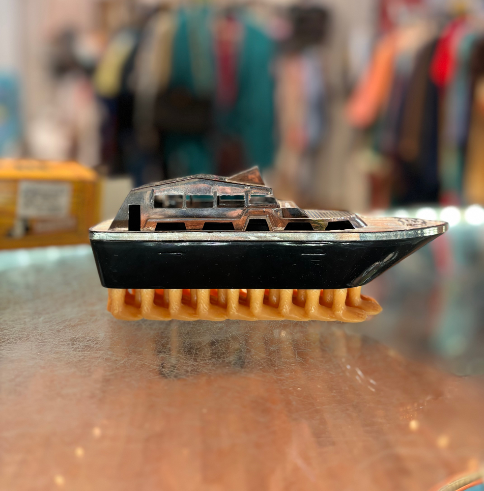 38-Foot Yacht Gag Toy