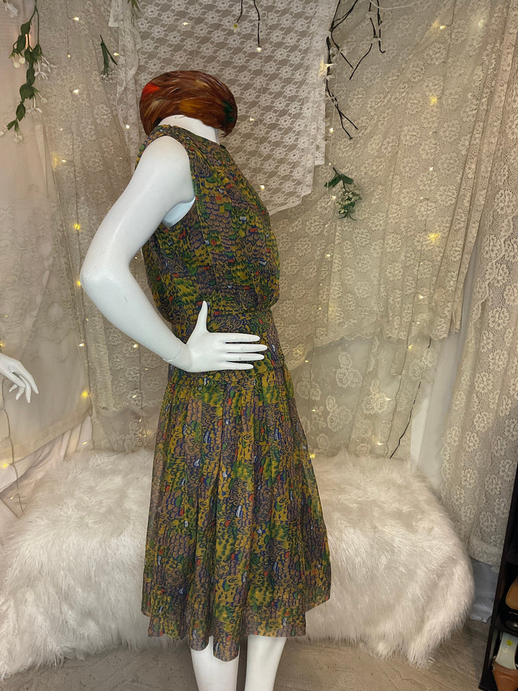 Two piece silk chiffon pheasant dress with matching purse and feather hat size medium