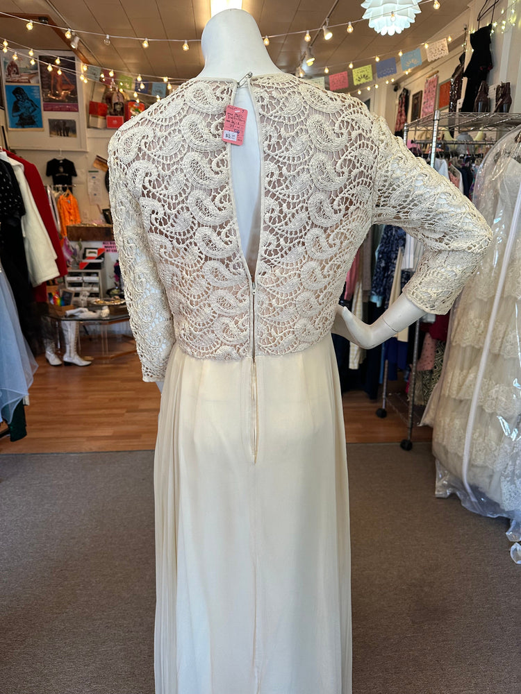 Vintage Fred Pearlberg I. Magnin 1960's Irish Lace Wedding Dress