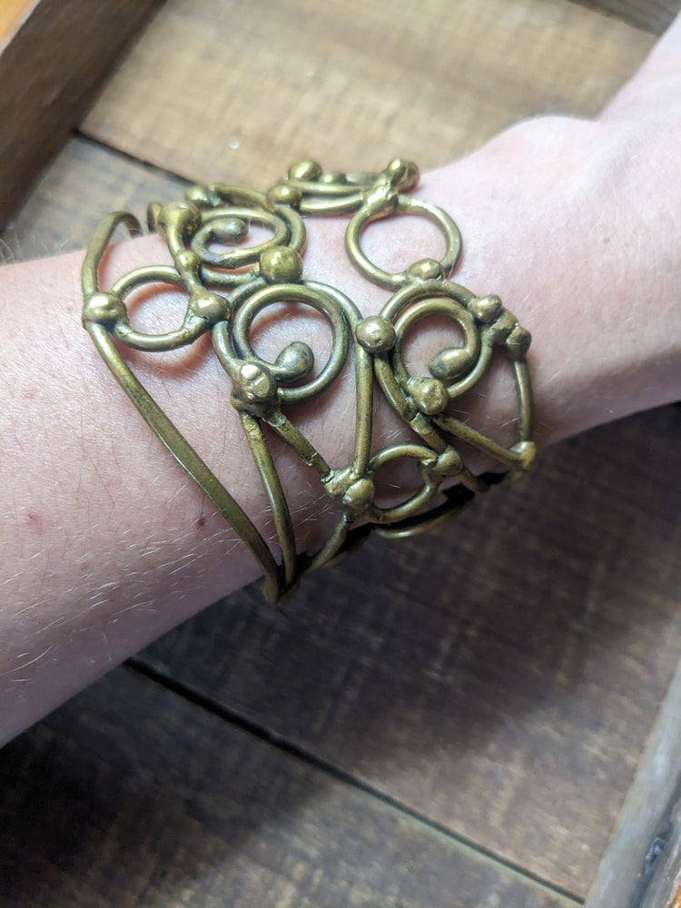 Vintage 70s artisan Large Brutalist brass cuff bracelet