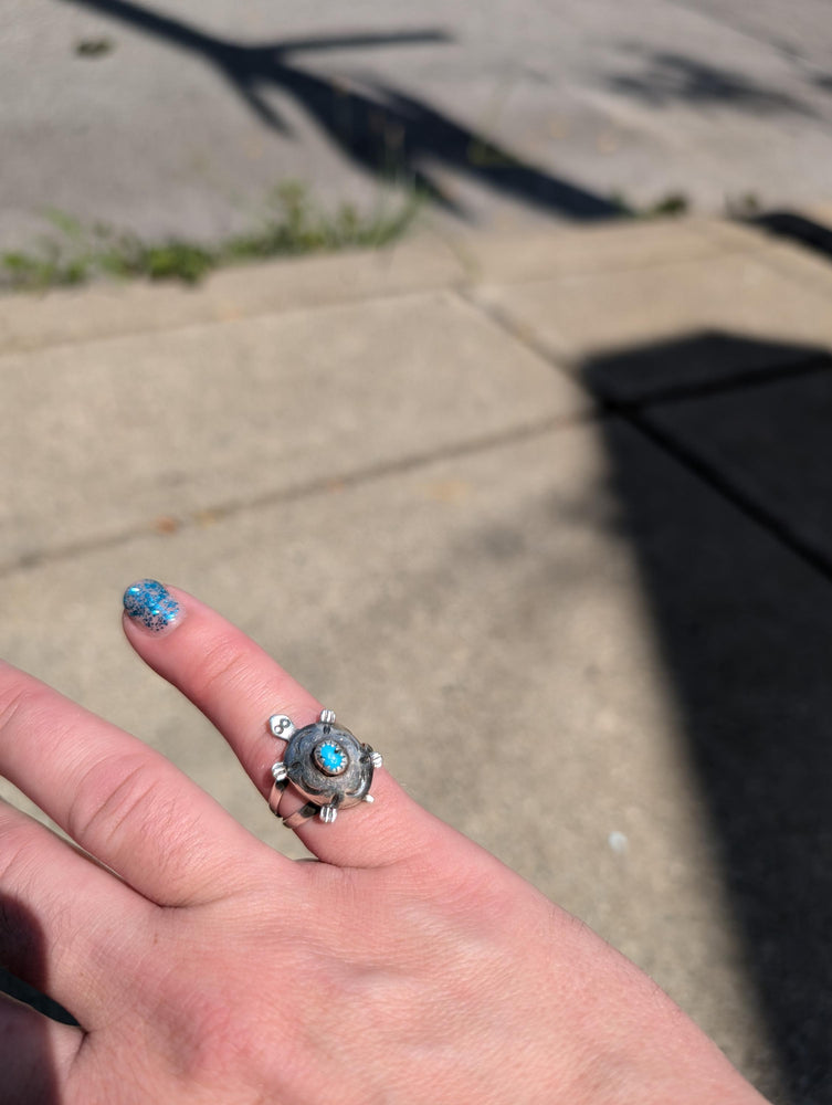 Silver turquoise Southwestern turtle ring size 7 signed by E BeGay