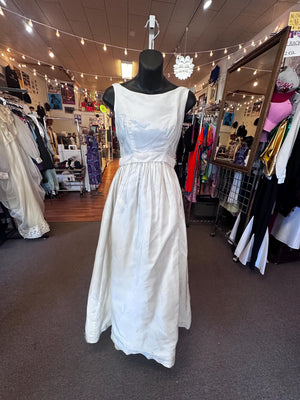 Vintage 50's Style Wedding Dress with detachable cape as is XS