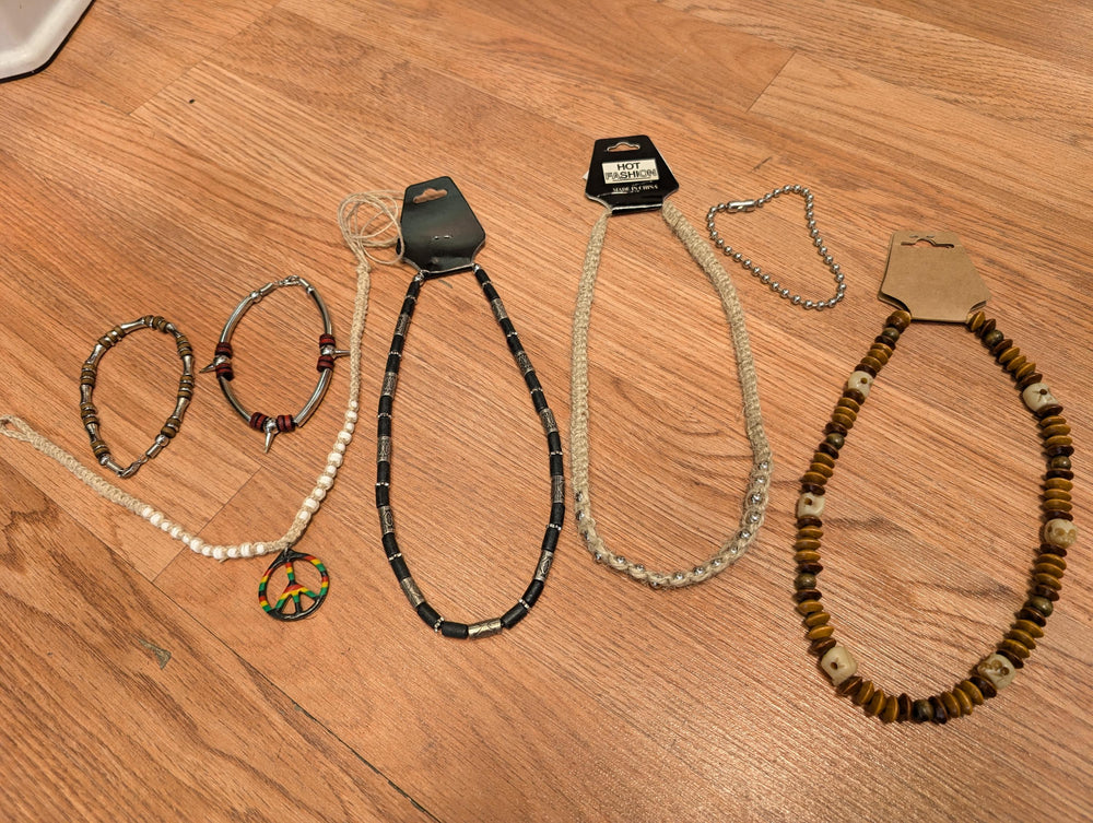 90s Y2K deadstock jewelry accessories grab bag mystery gift box lot