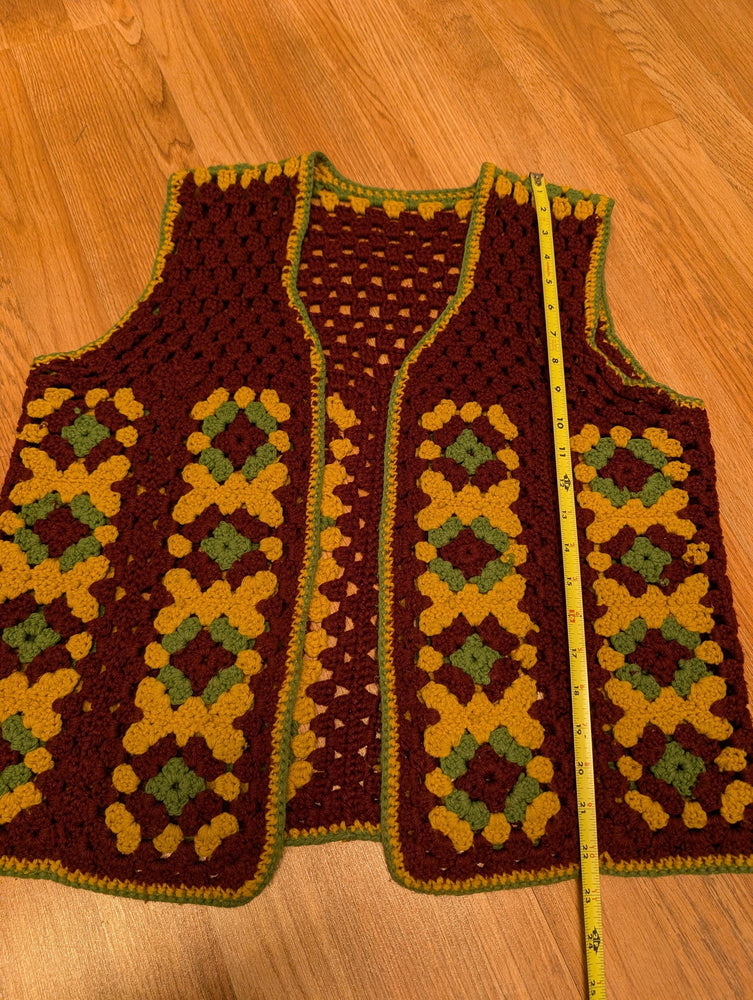 70s granny square knit vest size fits size XS to XL