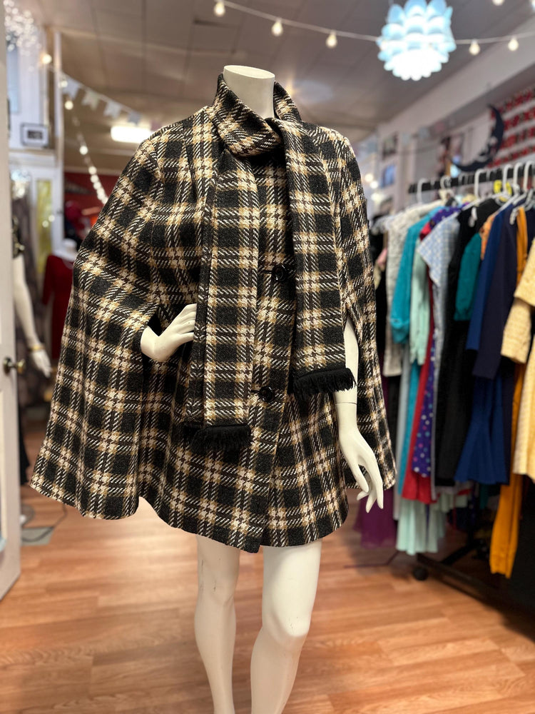 1960's Raymond of London Plaid Cape. OSFM