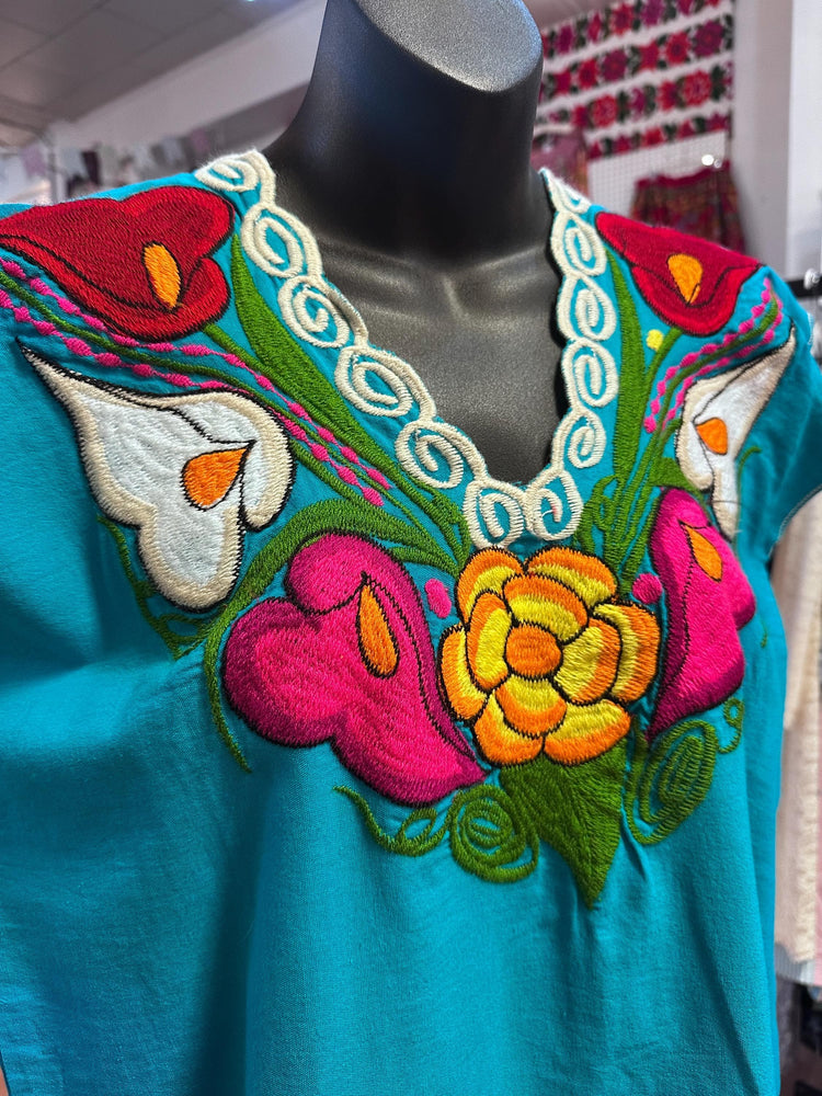 Traditional Mexican Oaxaca Huipil – Hand-Embroidered Teal Blouse (Size M/L)