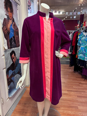 1970's Retro Vanity Fair Color Block Polyester House Dress MuuMuu
