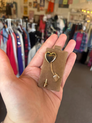 Deadstock Vintage Double Heart Pin