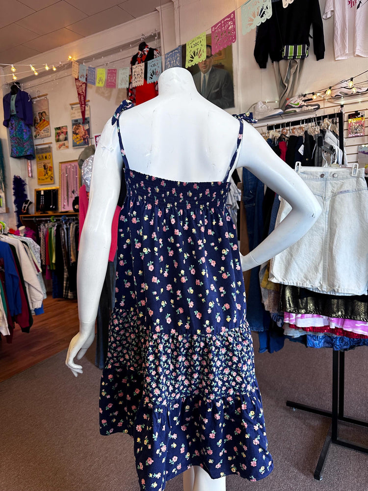 1970s Breezy Prairie Babydoll Sundress w/ Matching Bandana Bonnet – Size S/M