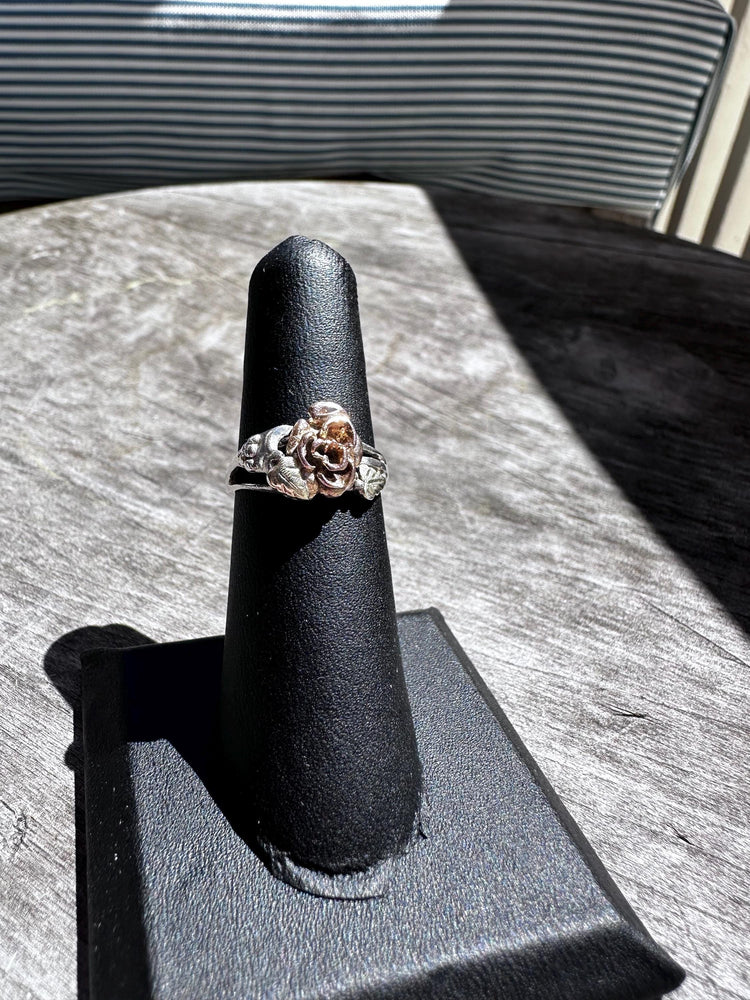 Vintage Mixed Metal Sterling Silver Rose Cluster Ring Size 6