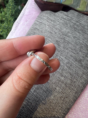 Vintage Sterling Silver Citrine Ring – Swirl Band, Size 7 (.925, 1.91g)