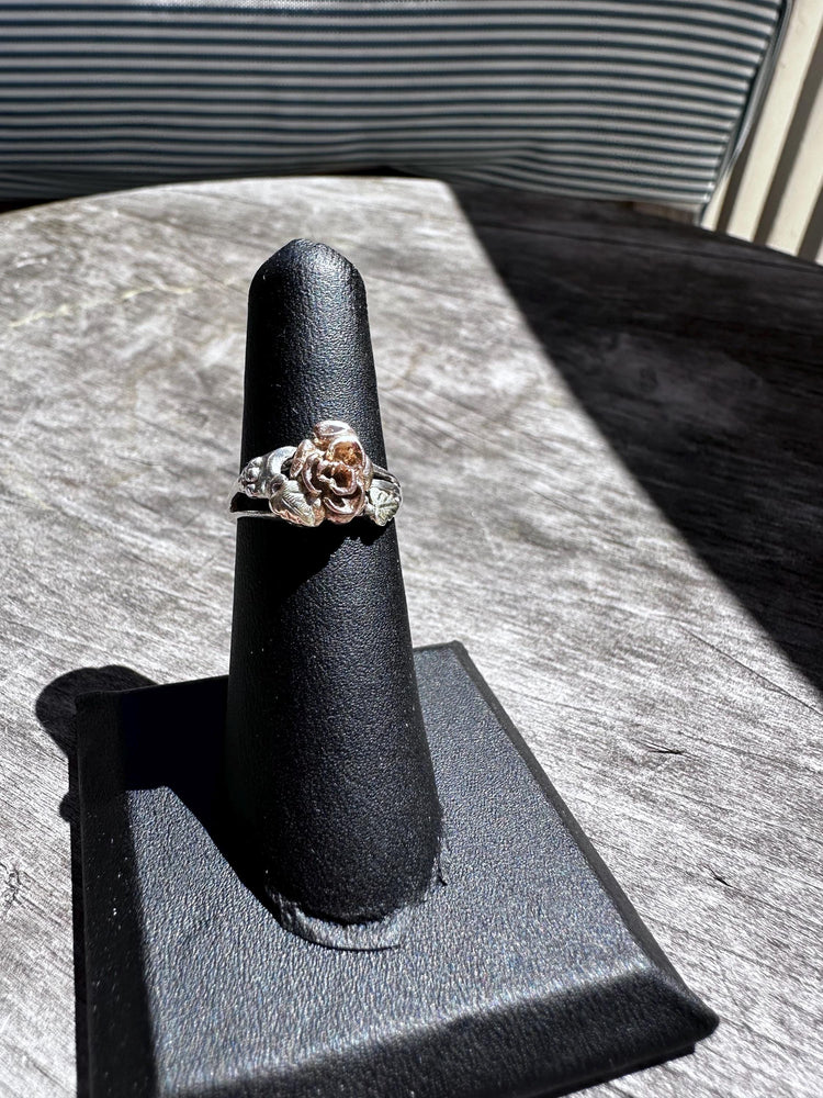 Vintage Mixed Metal Sterling Silver Rose Cluster Ring Size 6