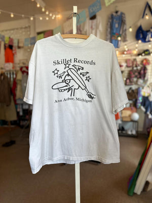 Vintage 90's/2000's Ann Arbor History Skillet Records Tshirt Size XL printed on Cotton As Is