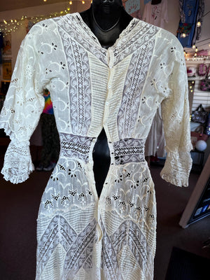Antique Edwardian Crocheted Lace Cotton Tea Summer Bridal Gauzy Dress XXS/XS