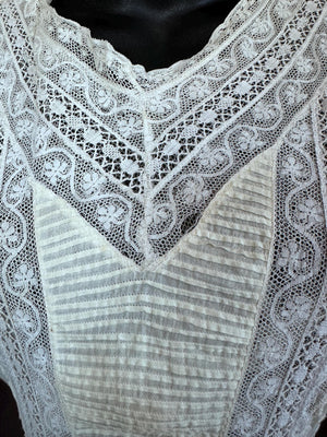 Antique Edwardian Crocheted Lace Cotton Tea Summer Bridal Gauzy Dress XXS/XS