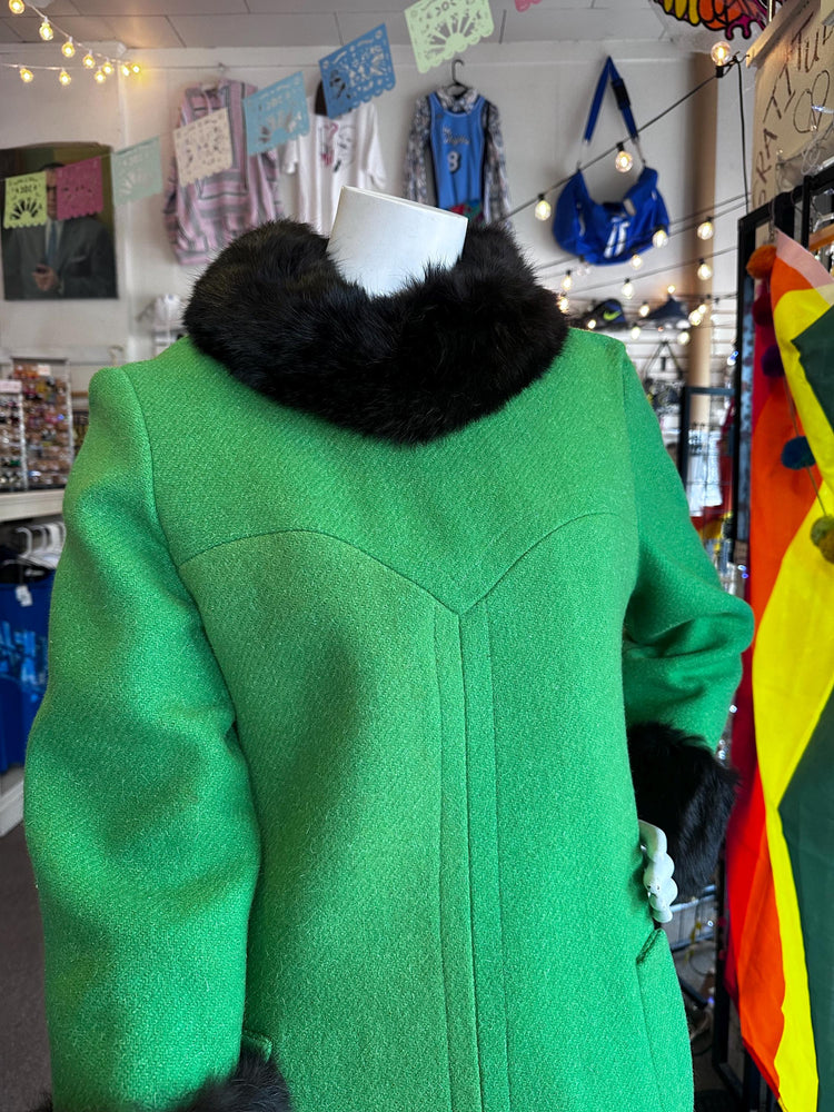 1960's VINTAGE Mod Kelly Green Wool and Fur Coat Size Small/XS