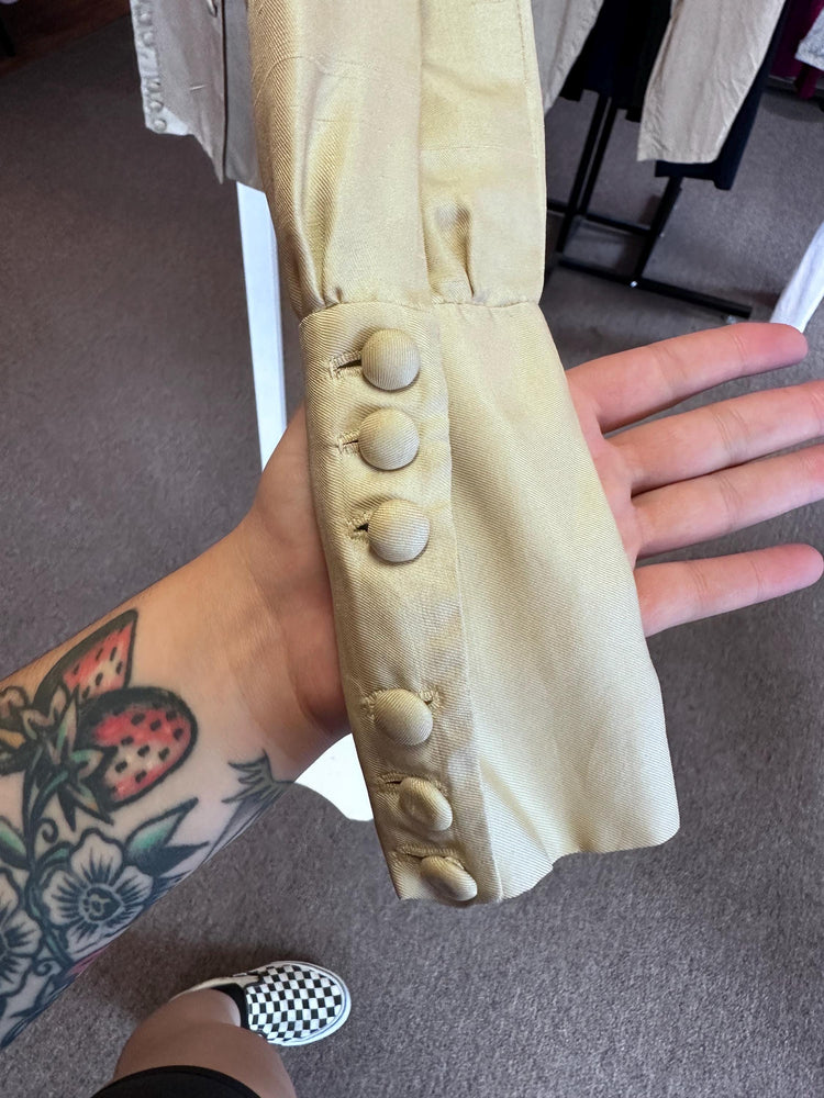 1940's or Earlier Vintage Antique Raw Silk Long Sleeved Blouse XS