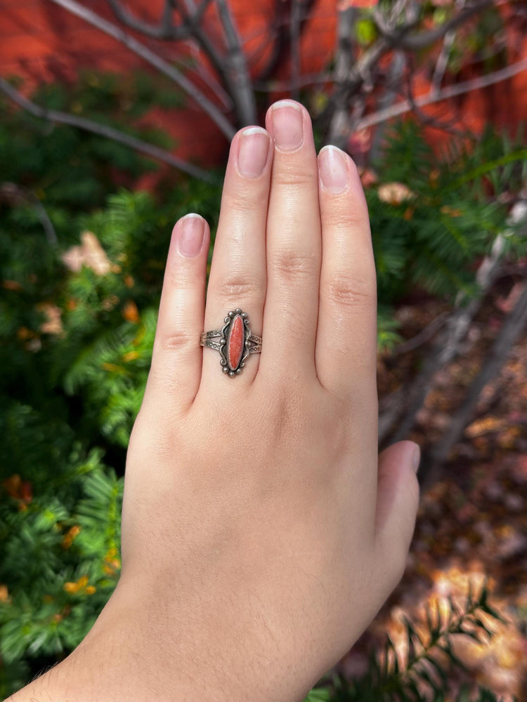 Vintage Sante Fe Style Coral Sterling Silver Ring Size 6-6.5