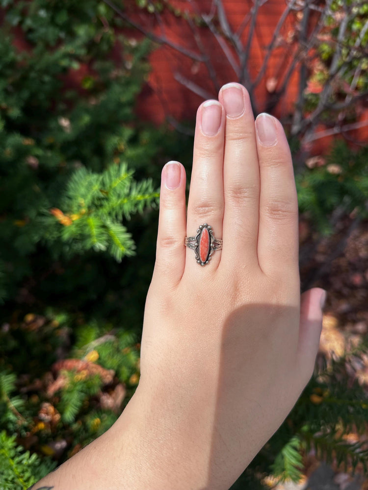 Vintage Sante Fe Style Coral Sterling Silver Ring Size 6-6.5