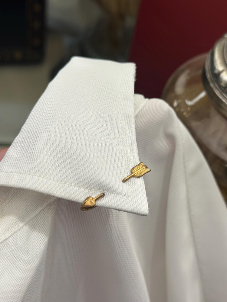 Vintage Rare 1950s or earlier MCM Cupids Arrow Gold Tone Screwback Collar, Cape or Tie Pin Unisex