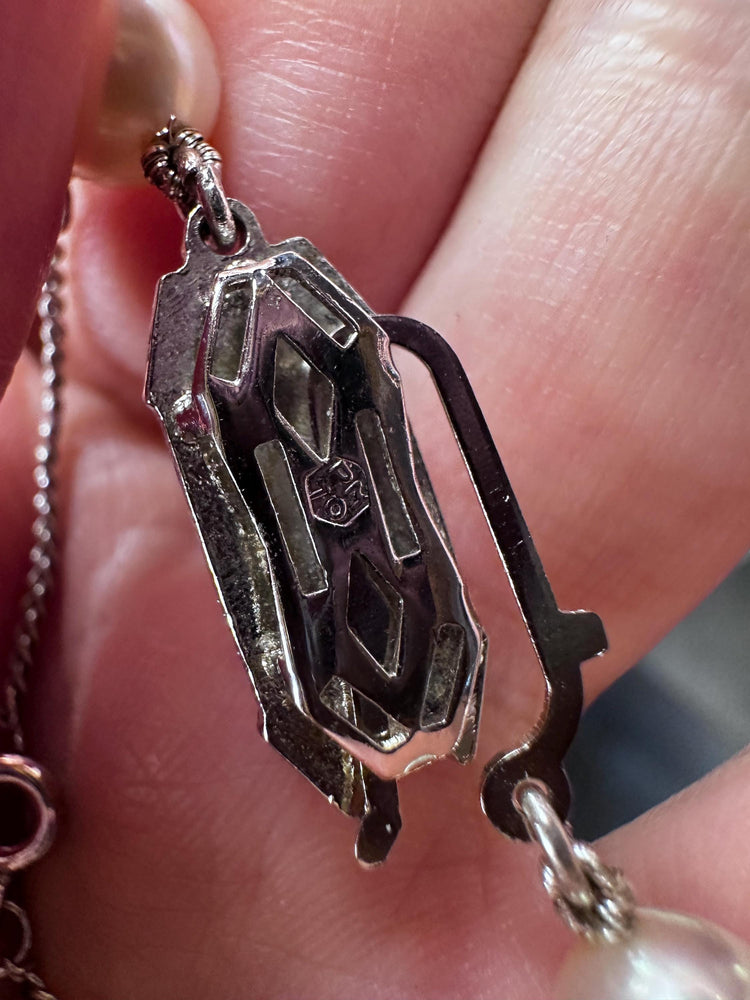 Gorgeous Vintage PM70 Marjorica Simulated Pearl Creamy White Single Strand Hand Knotted Sterling Silver Clasp