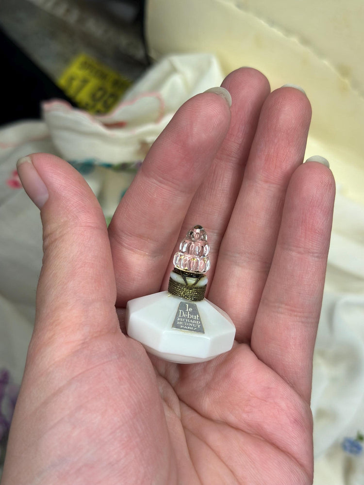 Antique 1920's Ultra Rare Le Debut Blanc Richard Hudnut Parfum de Gaiete Mini Bottle