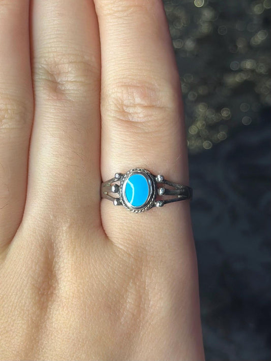 Vintage Dainty Robins Egg Turquoise MCM Women's Navajo Zuni Sterling Silver Size 8.5