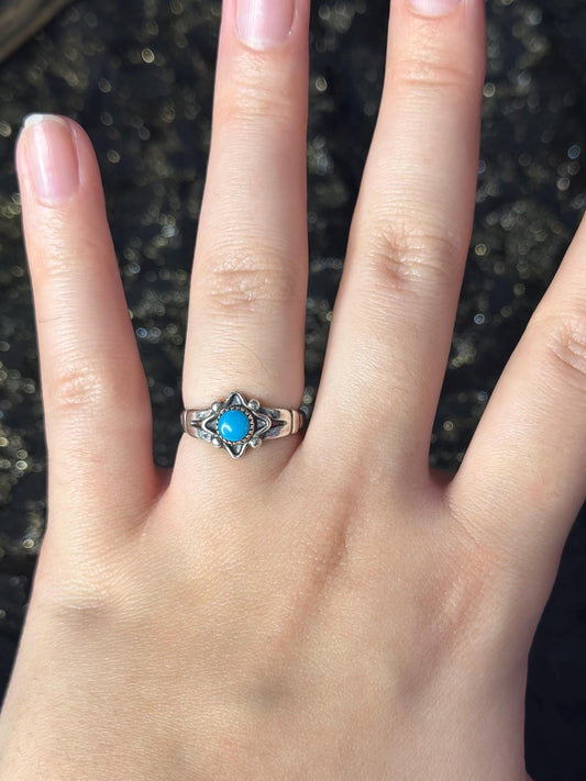 Vintage Womens Native Southwest Dainty Antique Sterling Silver Sun Southern Bell Trading Robins Egg Turquoise Size 5 Ring