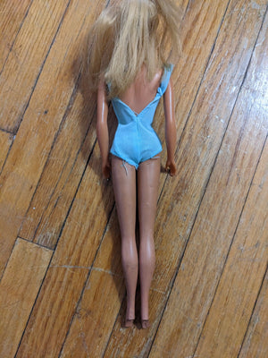 VINTAGE SUN SET MALIBU BARBIE DOLL SWIMSUIT TOWEL SUNGLASSES KOREA SOME TLC