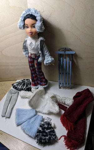 MGA Bratz Wintertime Wonderland Jade With Accessories Clothes Incomplete