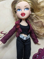 MGA Bratz Twiinz Valentina Dressed Fashion Doll W Clothes For Twin + Guitar 