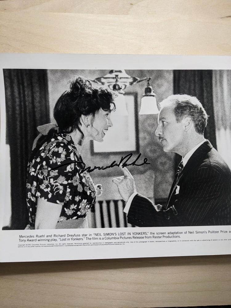 Mercedes Ruehl autograph signed 8x10 photo