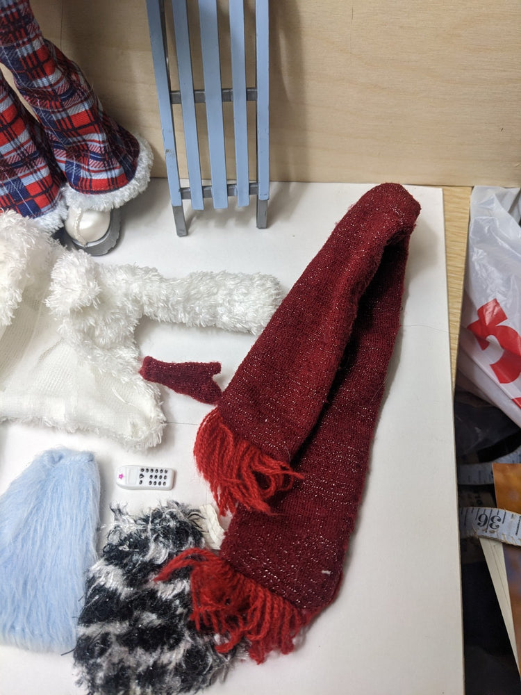 MGA Bratz Wintertime Wonderland Jade With Accessories Clothes Incomplete