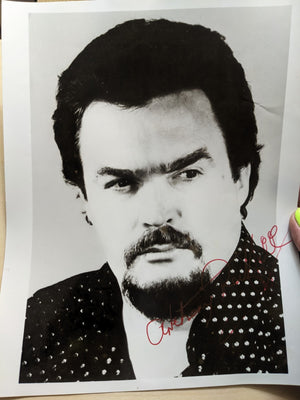 Autographed Press Photo Anthony Raffell