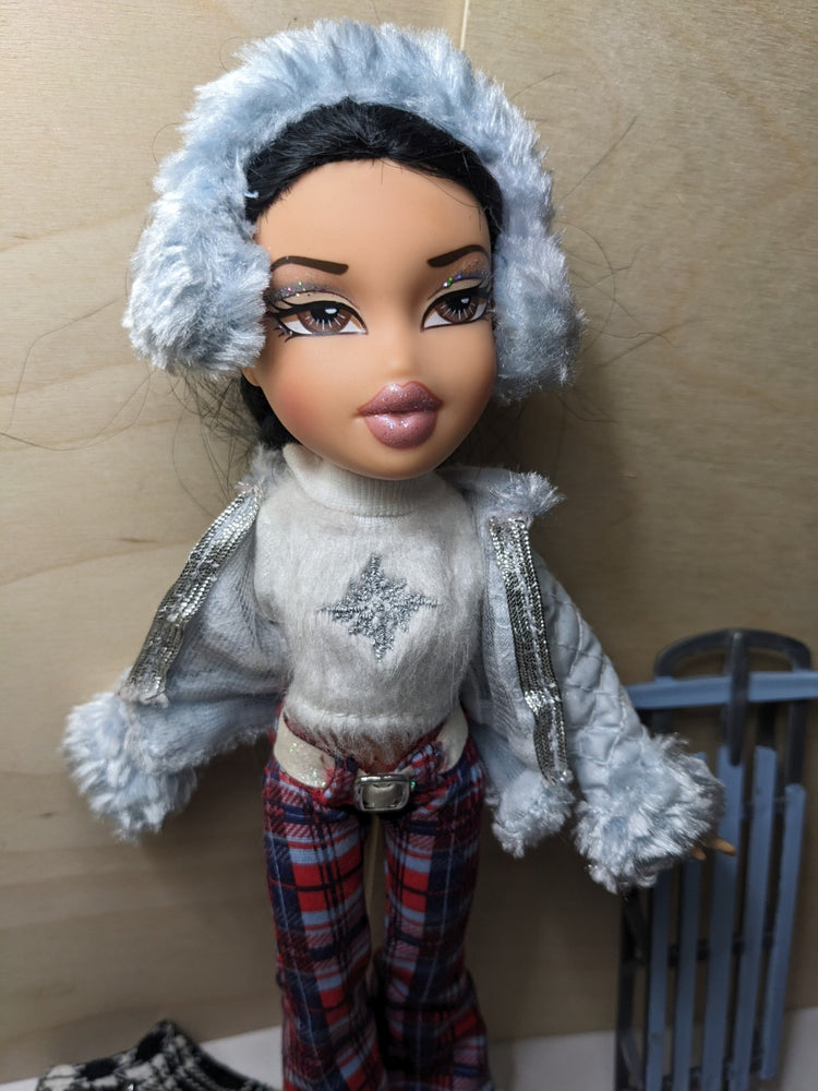 MGA Bratz Wintertime Wonderland Jade With Accessories Clothes Incomplete